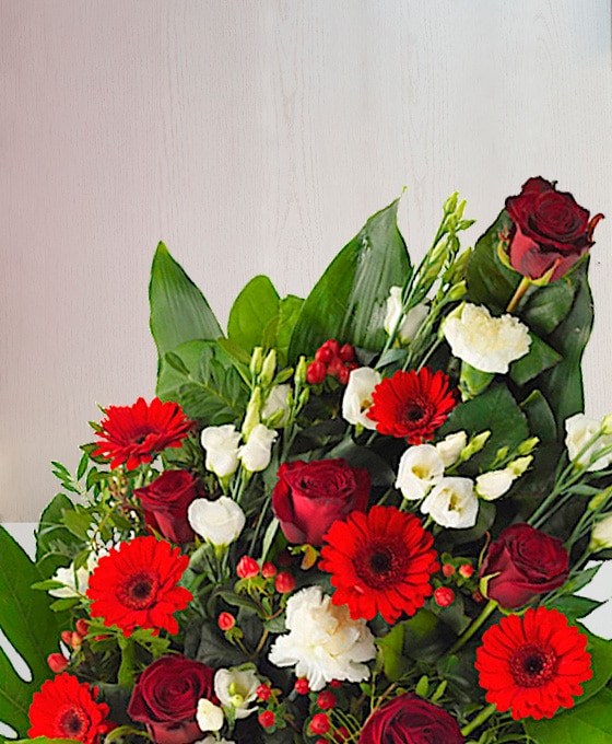 Envío de flores funerarias al tanatorio